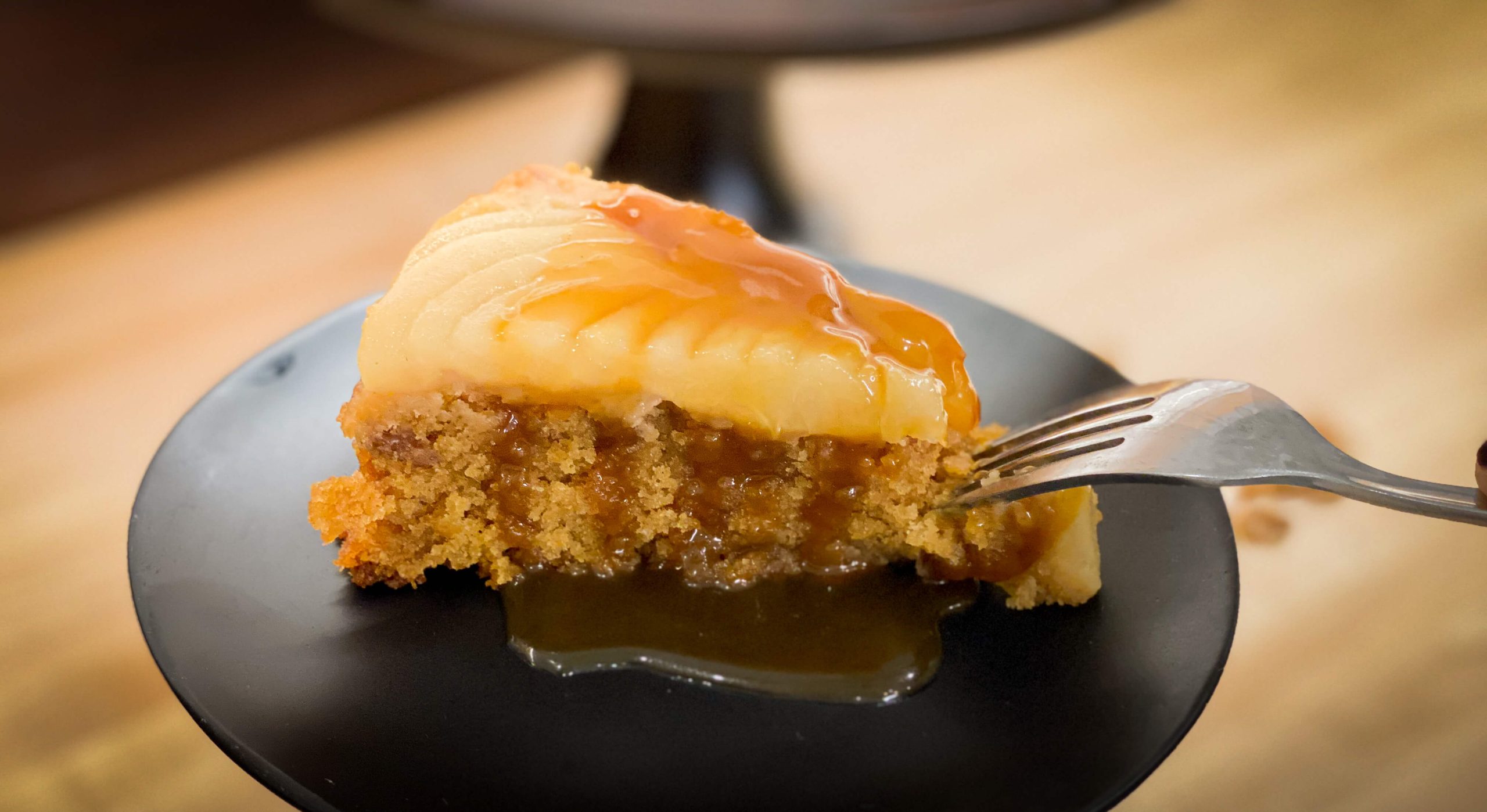 upside down pear cake with caramel sauce