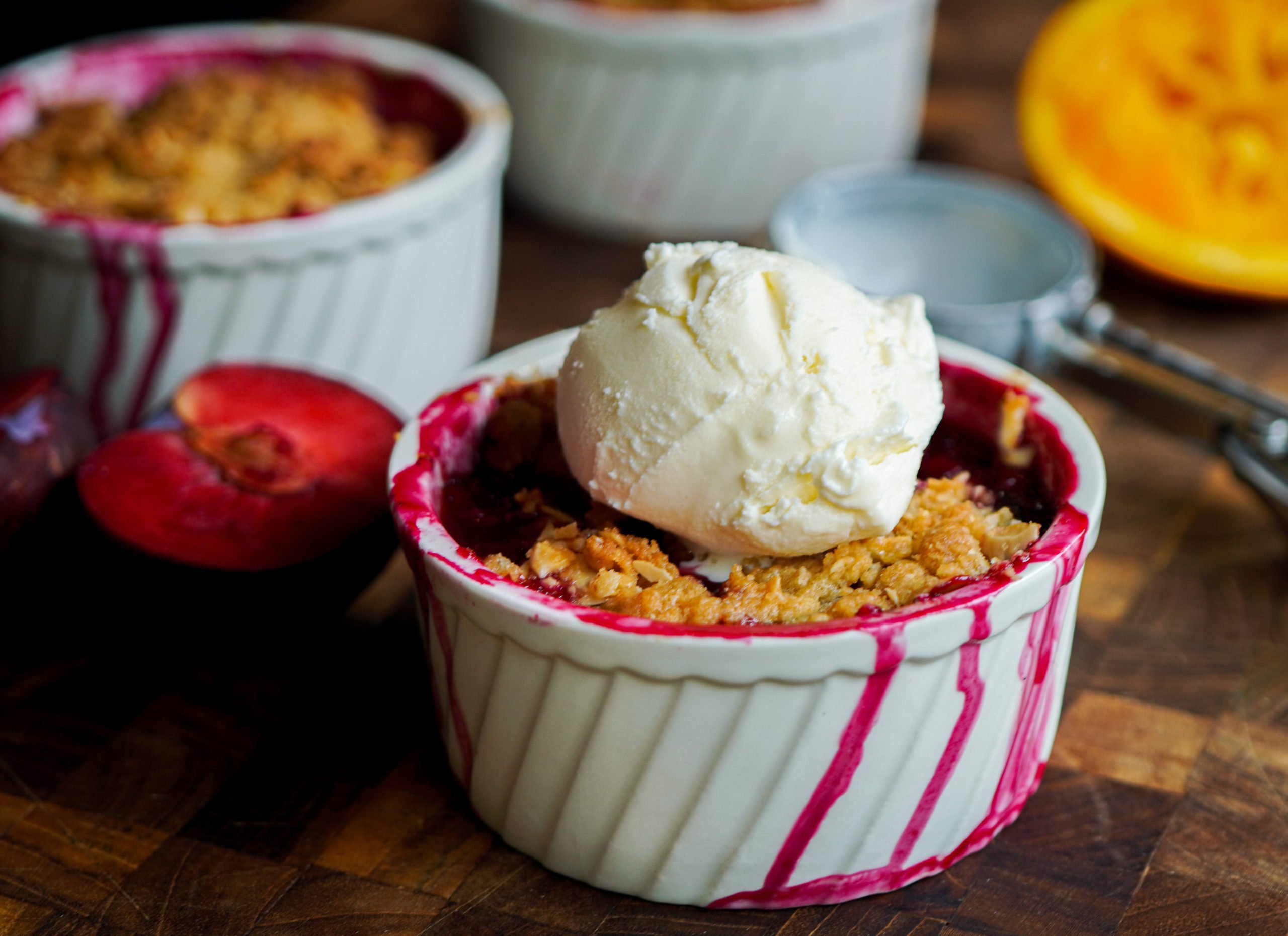 plumcot crumble served naked or with vanilla ice cream